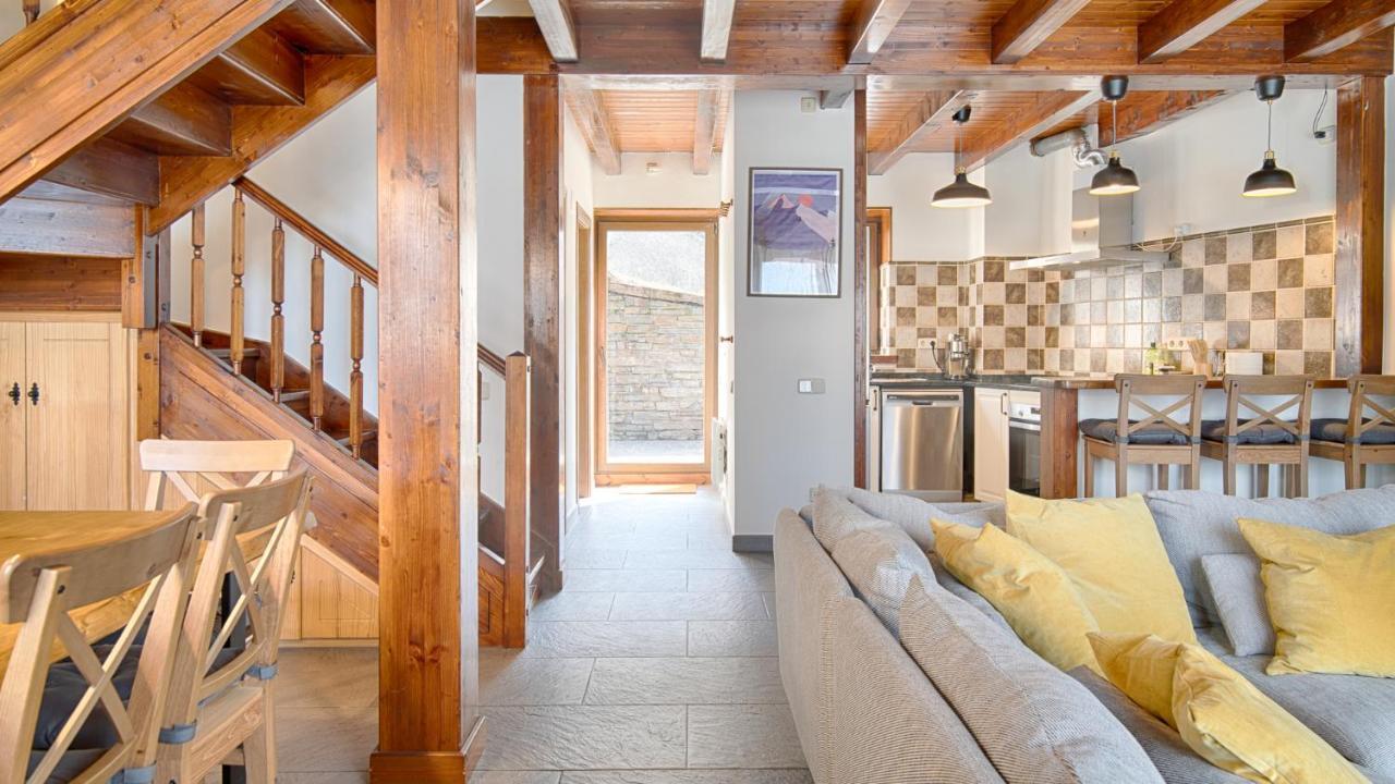 Saplan Real Estate Arres De Sus Villa Arró Kültér fotó